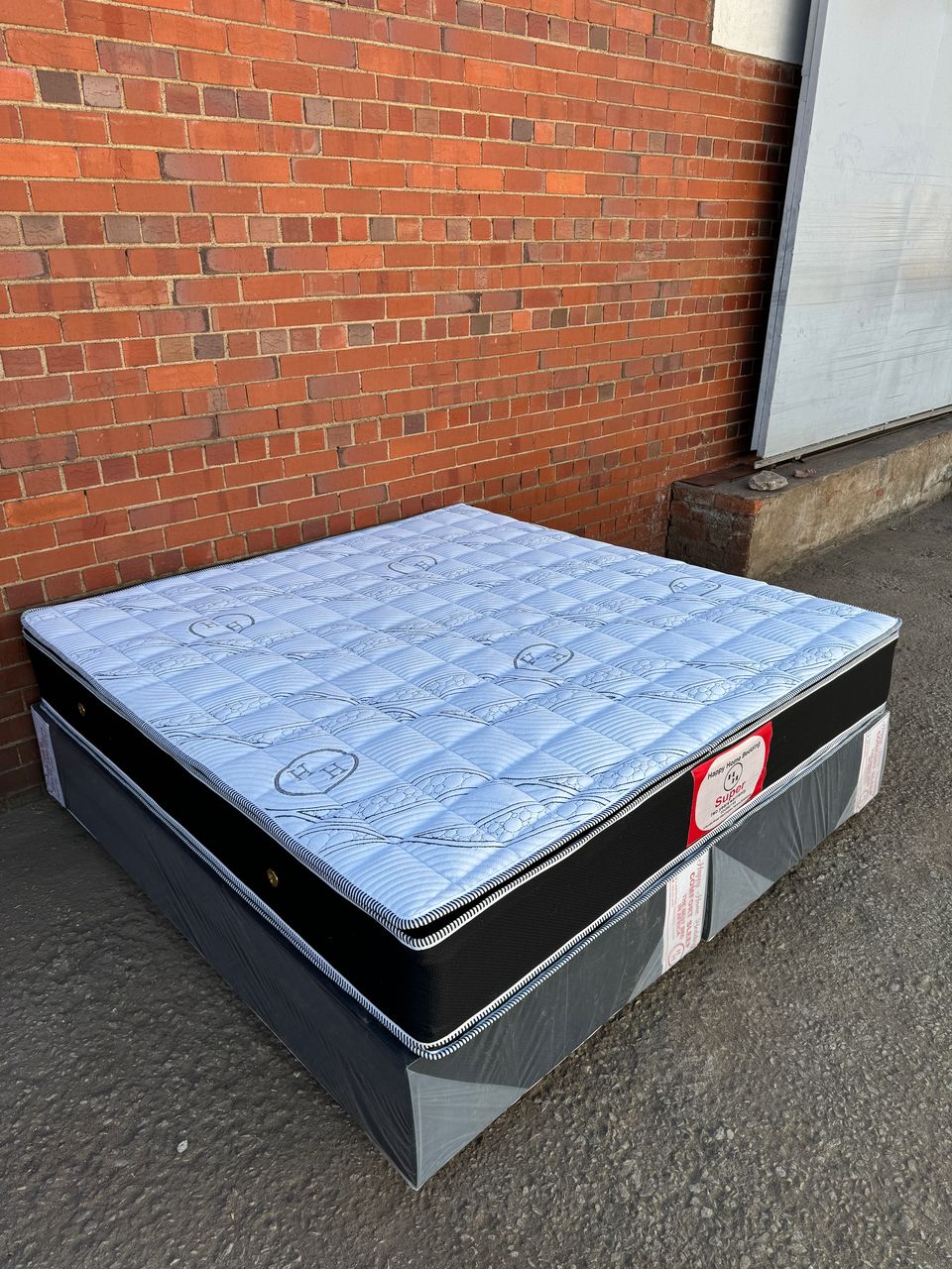 King standard pillow top spring bed