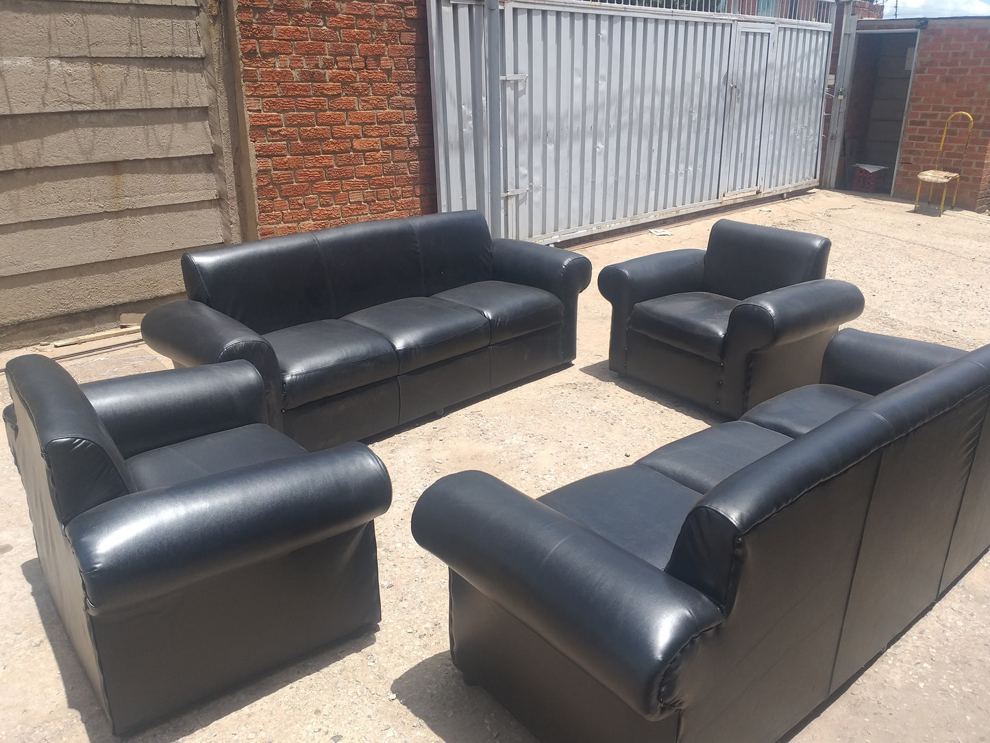 Office couches gunine leather