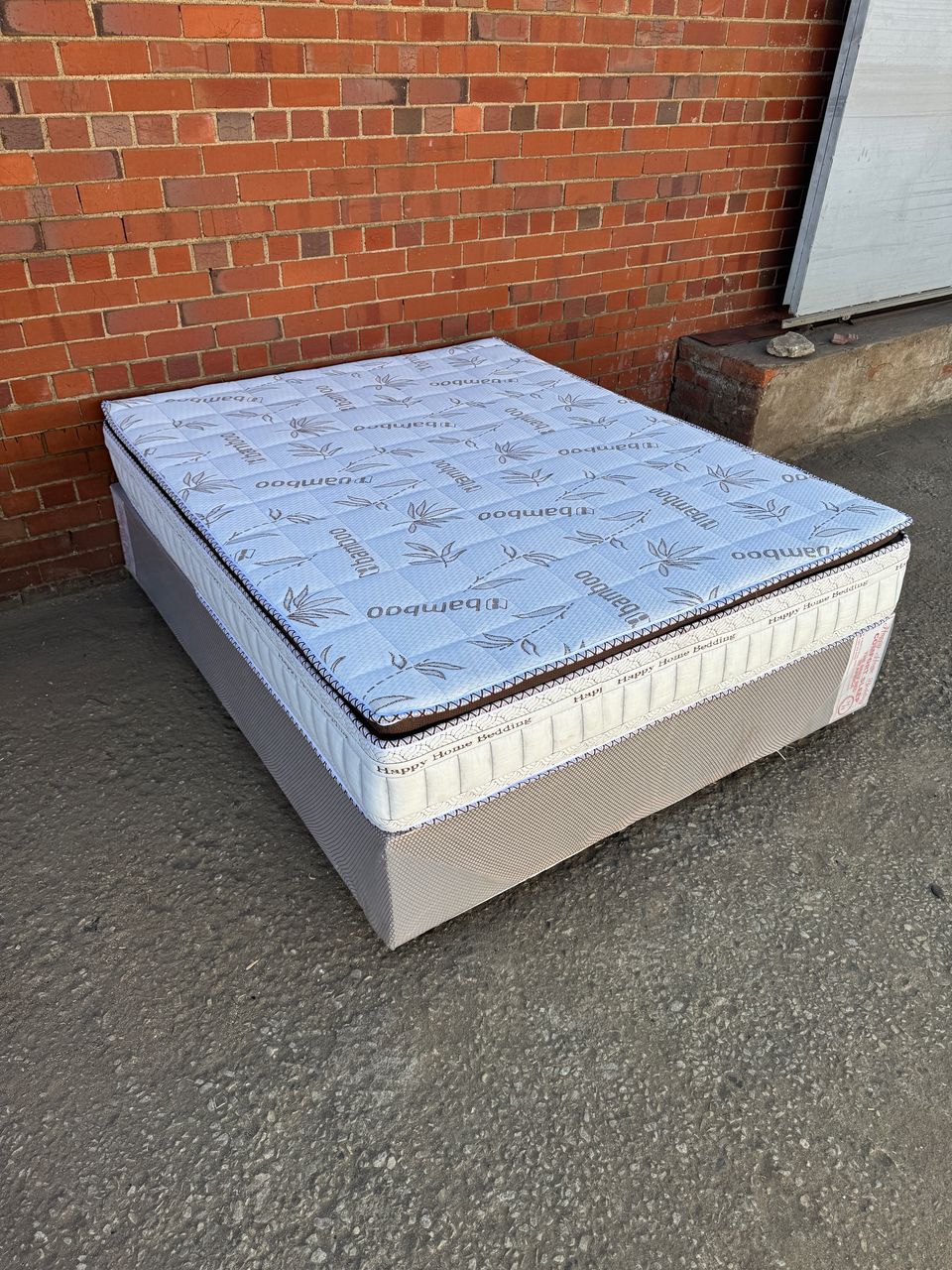 queen bamboo pillow top spring bed