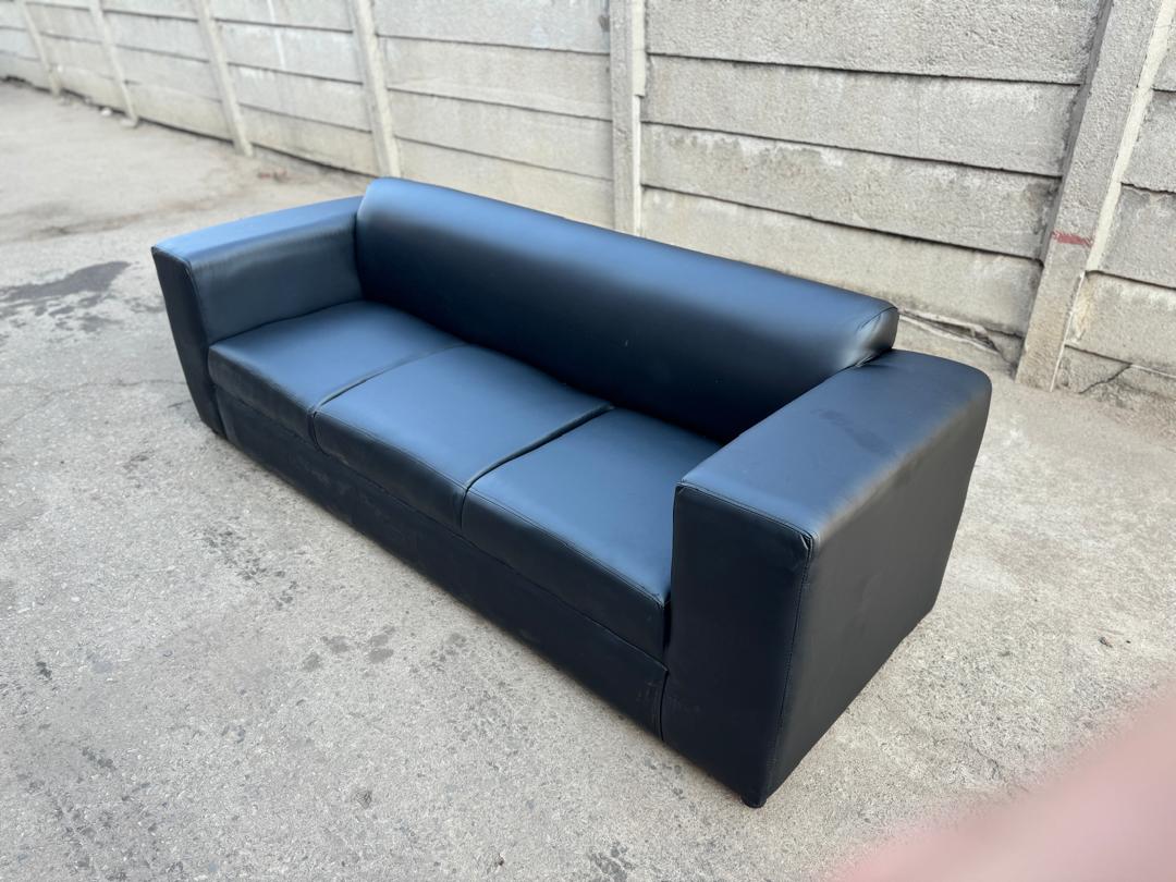 3 seater couch