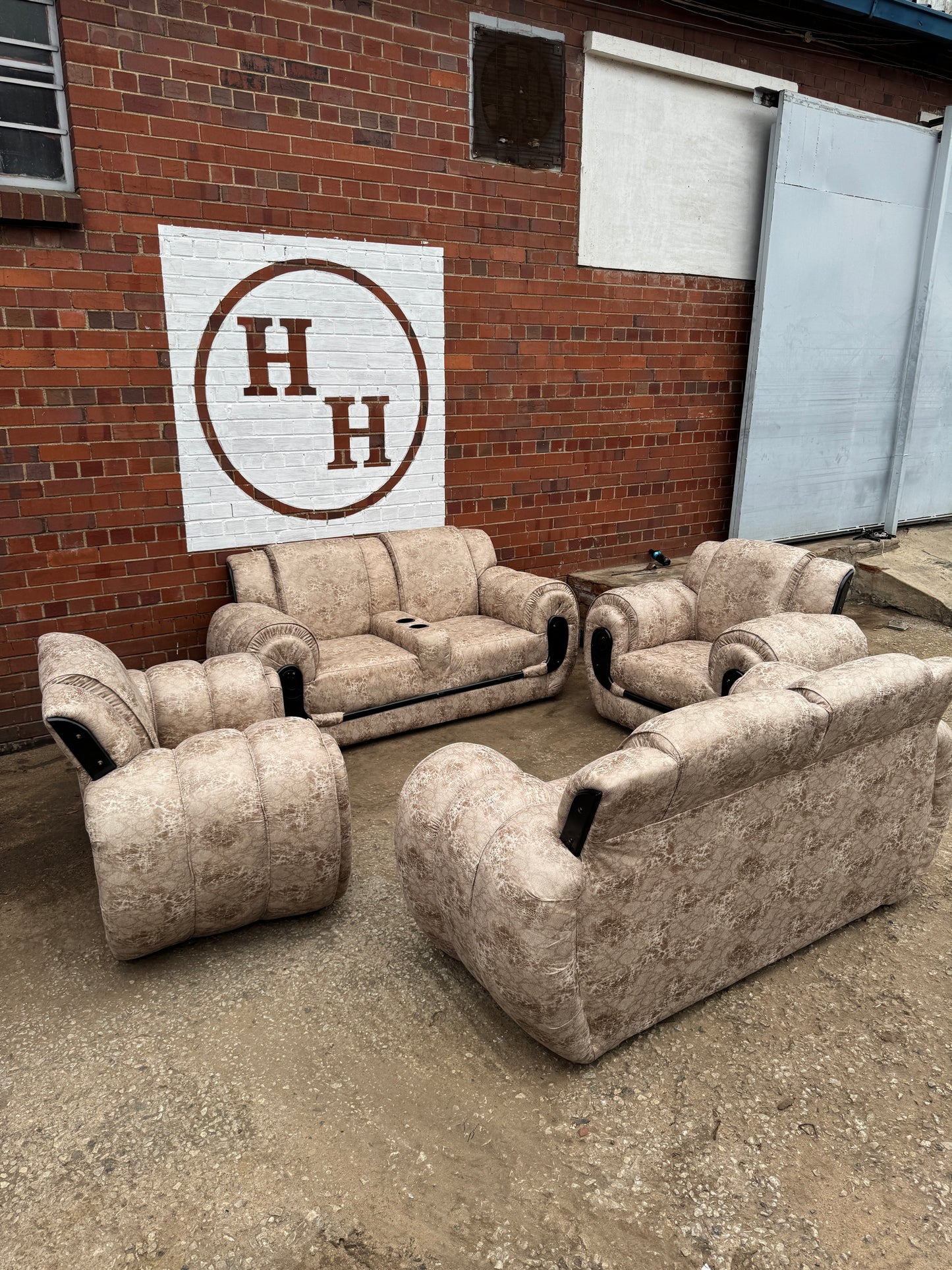 SUEDE ELEPHANT SOFA WITH CUP HOLDER