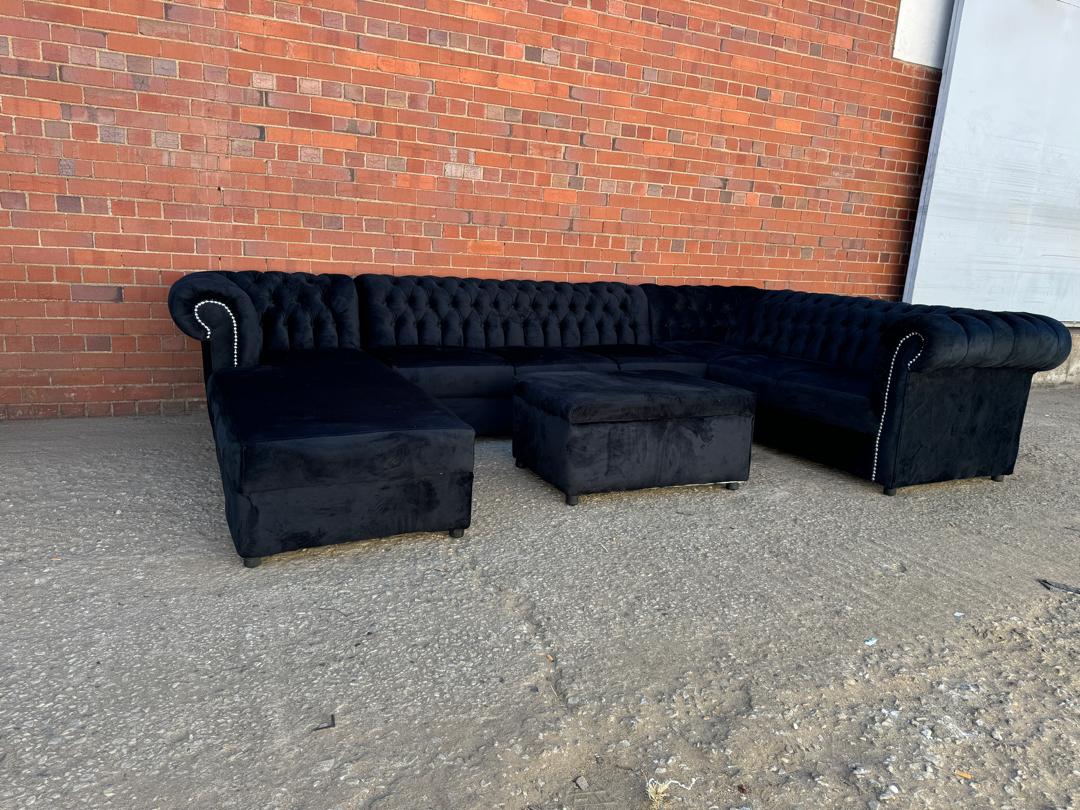 U shape Chesterfield