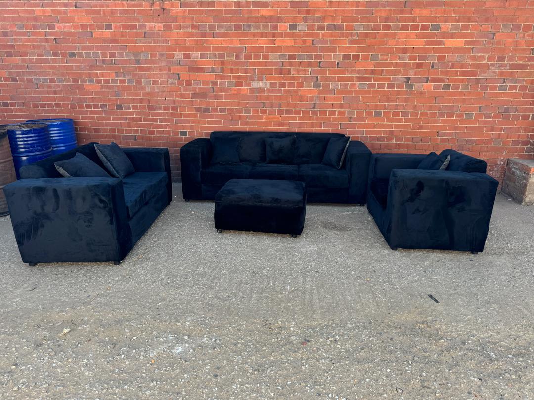 7 seaters box sofa